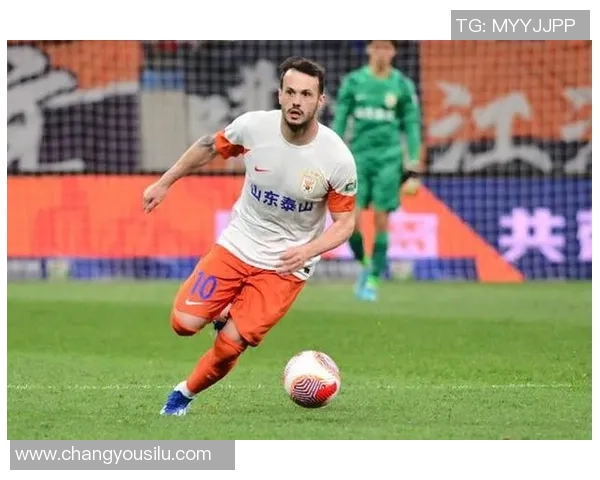 瓦科还没脱离鲁能！沙龙就提早敲定20岁的巴西联赛新蒙蒂略转会入队，让他跟克雷桑伙伴出战